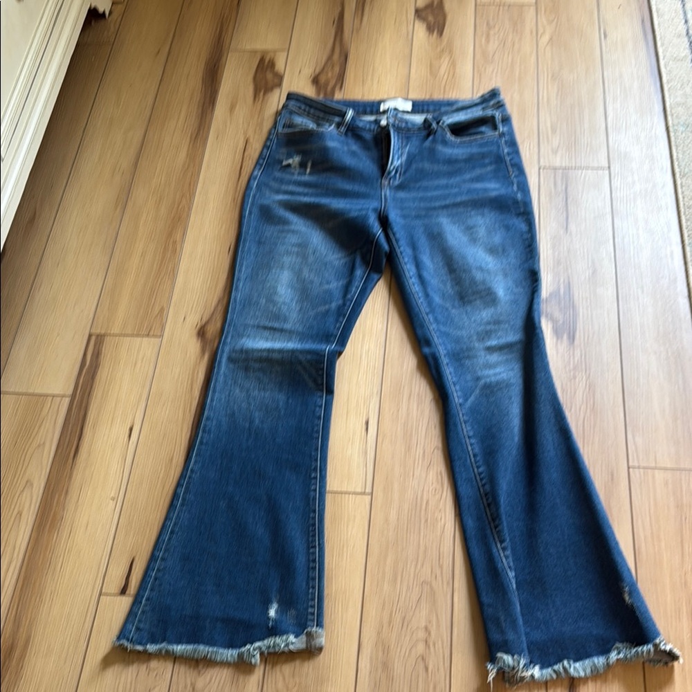 Vervet Women's Blue Flared Jeans
